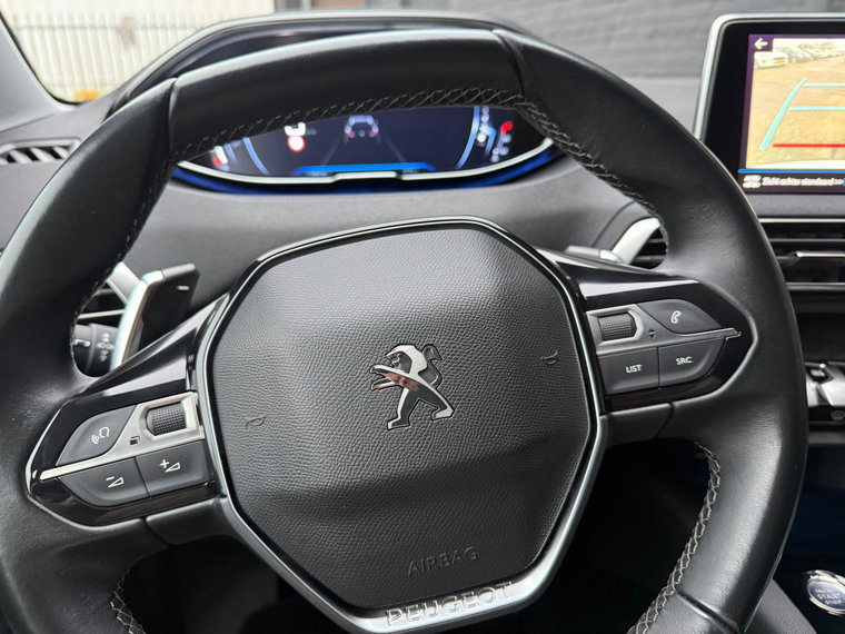 Vehicle Image 40