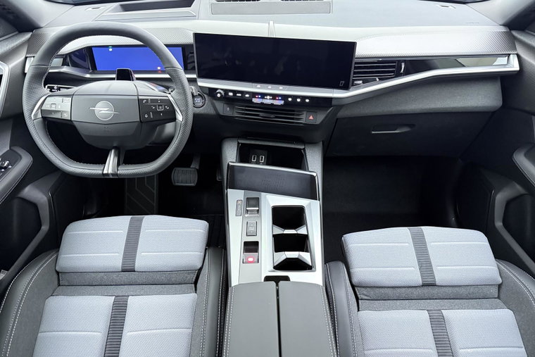 Vehicle Image 19