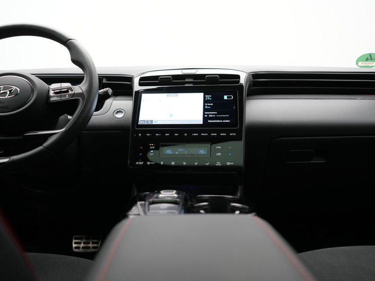 Vehicle Image 40