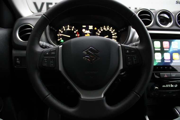 Vehicle Image 26