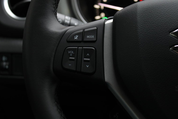 Vehicle Image 28