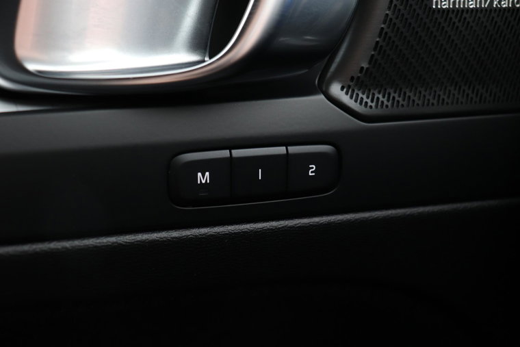Vehicle Image 40