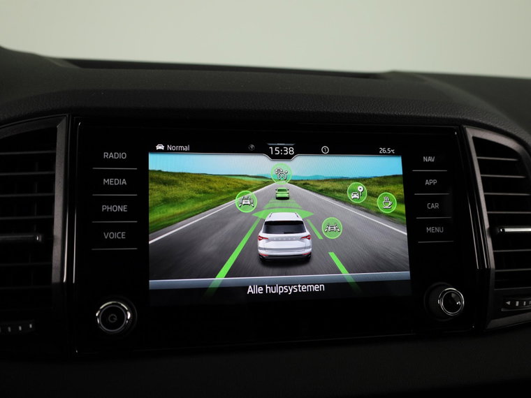 Vehicle Image 13