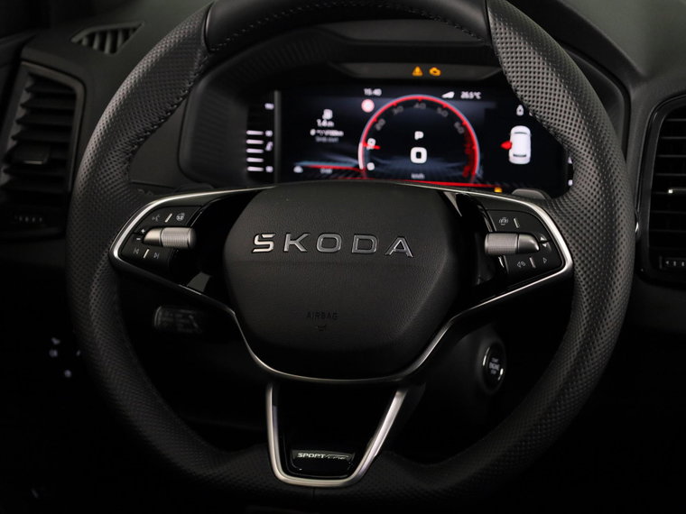 Vehicle Image 32