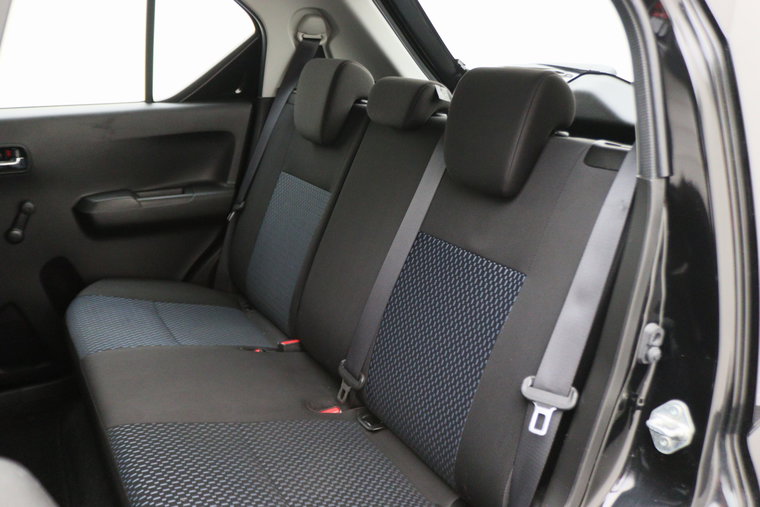 Vehicle Image 12