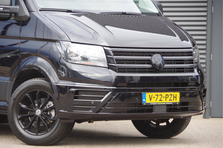Vehicle Image 38