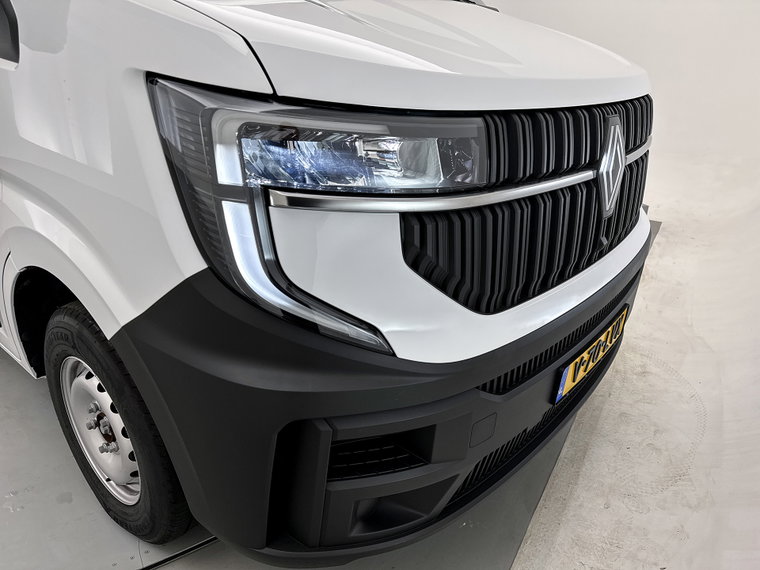 Vehicle Image 40