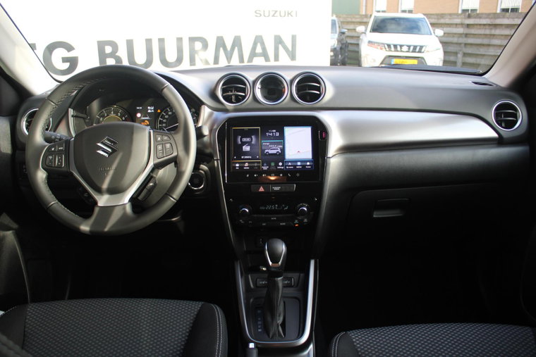 Vehicle Image 9