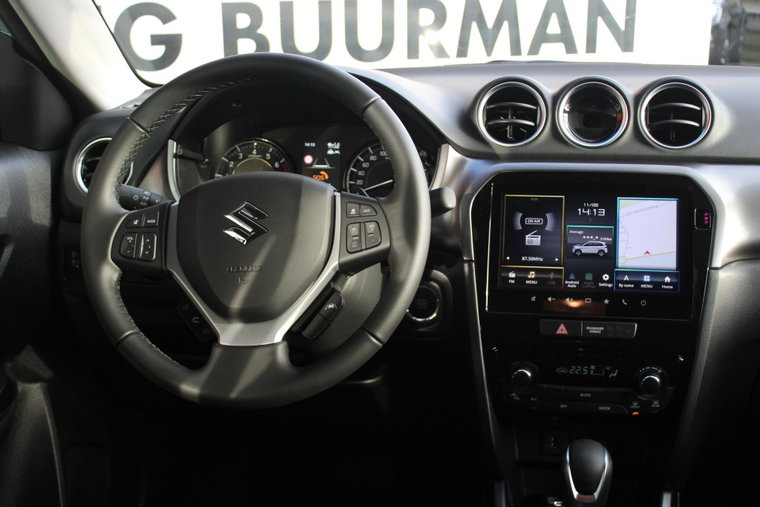 Vehicle Image 10