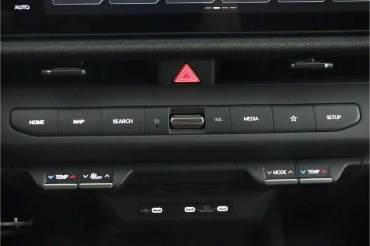 Vehicle Image 28