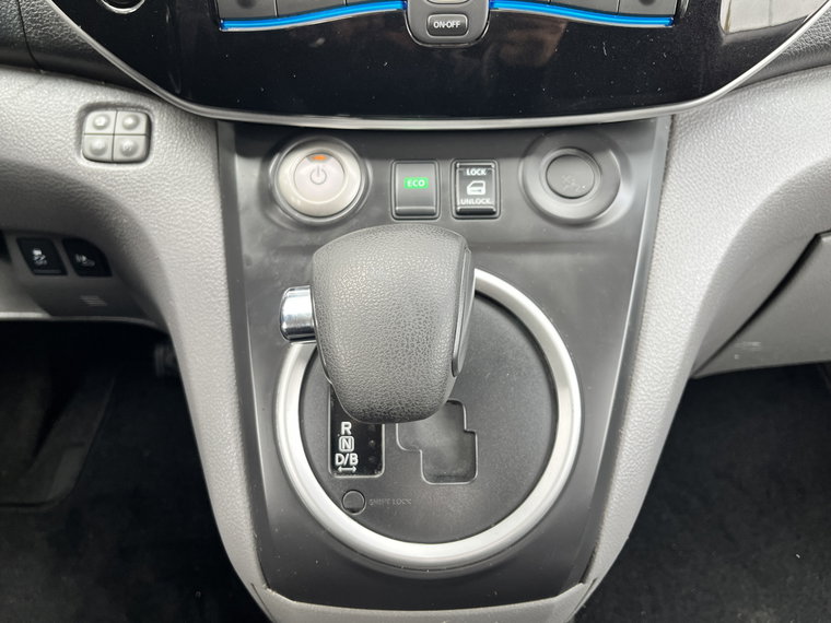 Vehicle Image 40