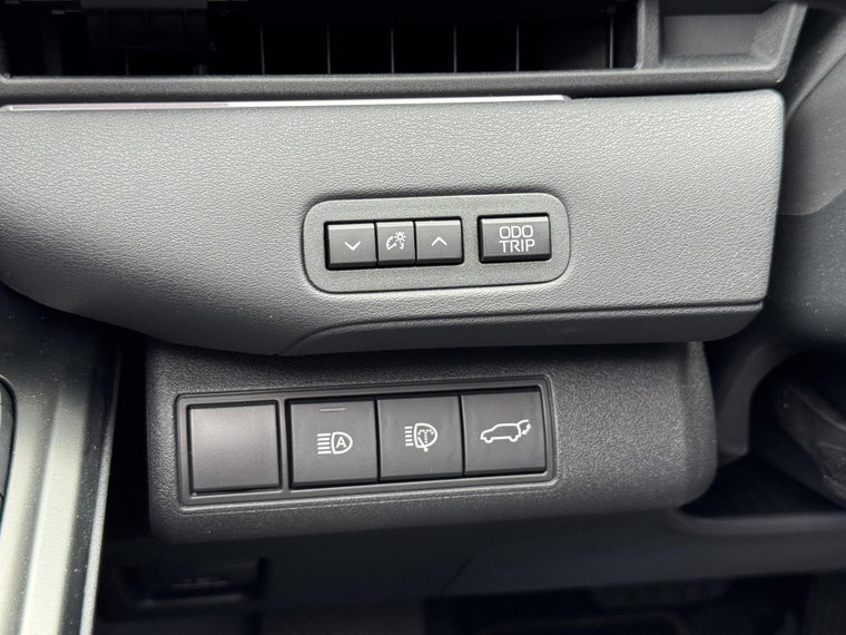 Vehicle Image 29