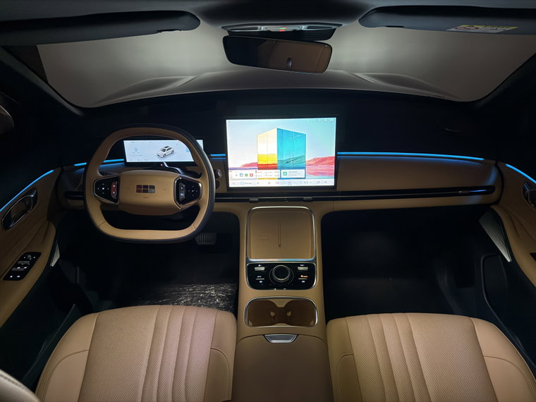 Vehicle Image 30