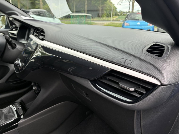 Vehicle Image 27