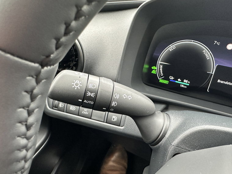 Vehicle Image 26