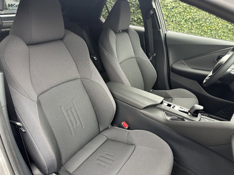 Vehicle Image 42