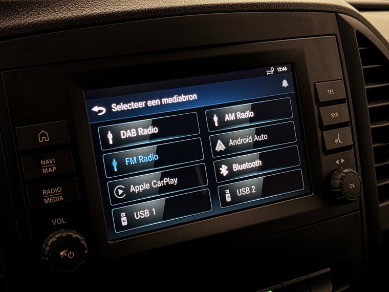Vehicle Image 35