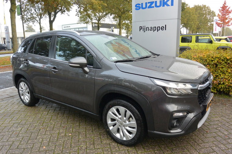 Vehicle Image 9