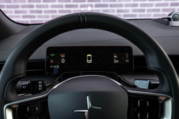 Vehicle Image 13