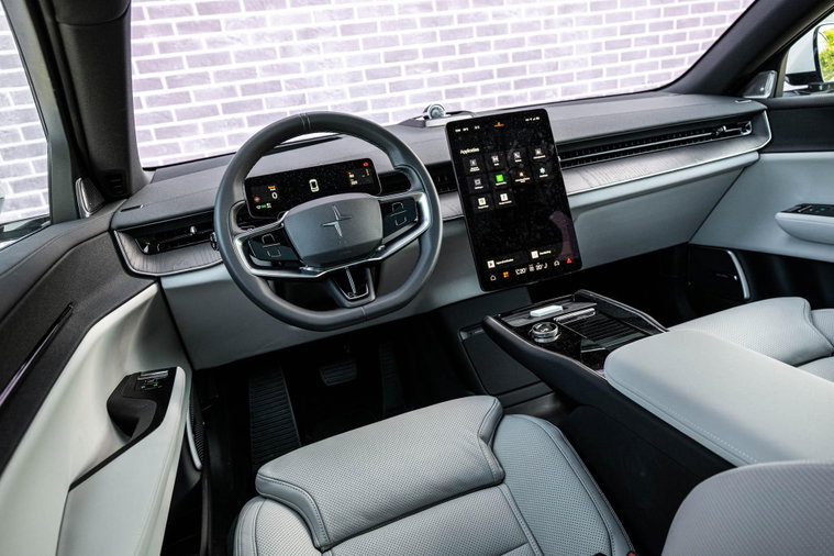 Vehicle Image 11