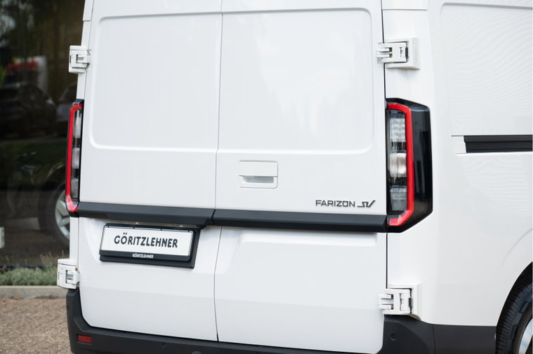 Vehicle Image 14