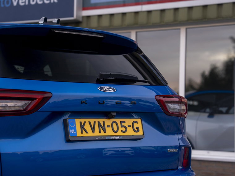 Vehicle Image 35