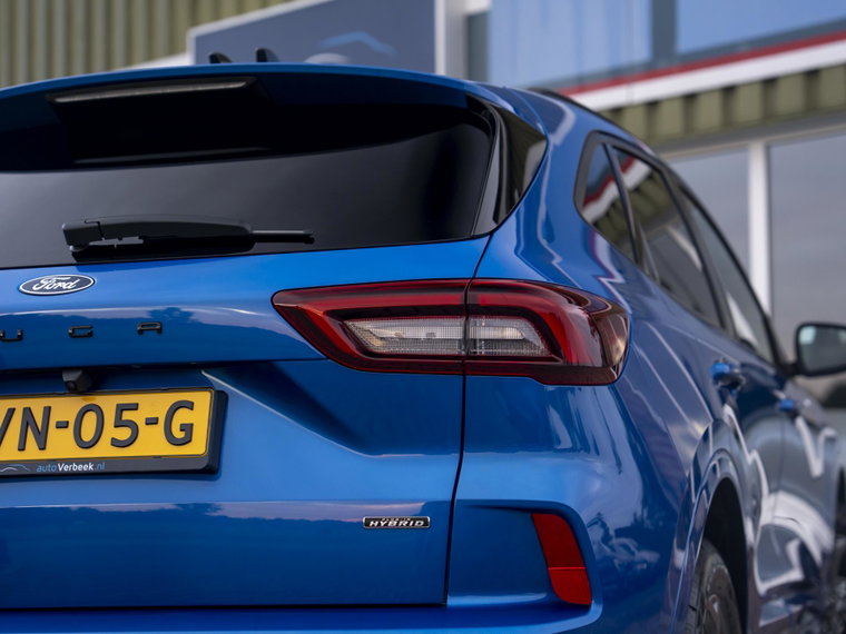 Vehicle Image 40