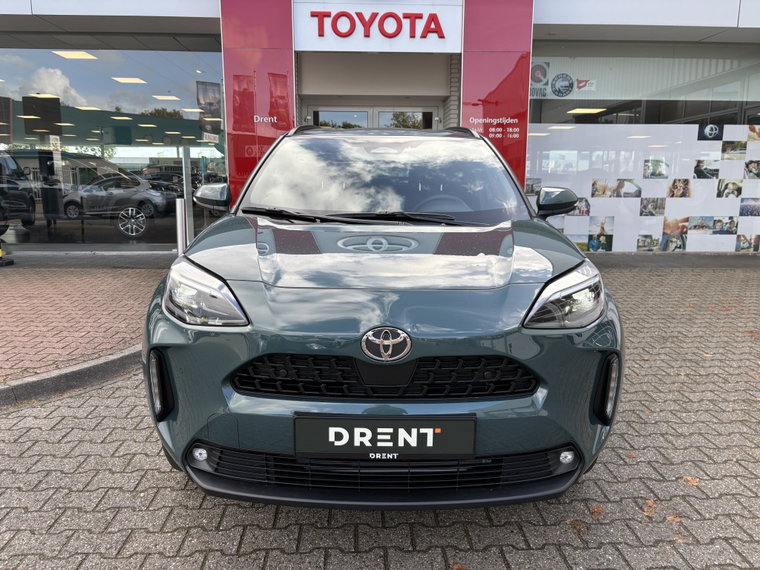 Vehicle Image 6