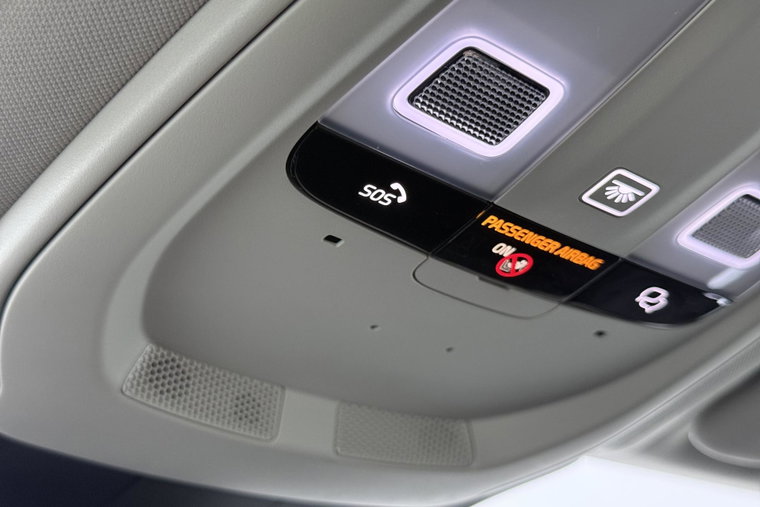 Vehicle Image 36