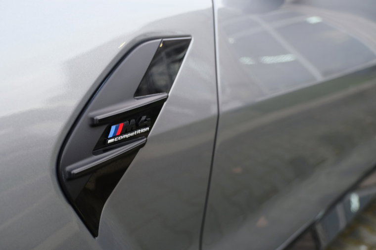 Vehicle Image 36