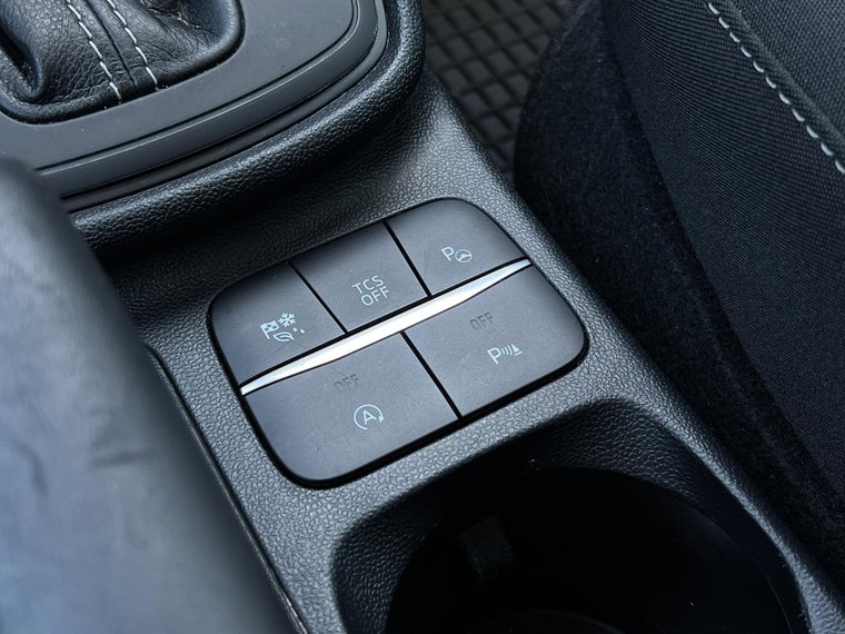 Vehicle Image 33