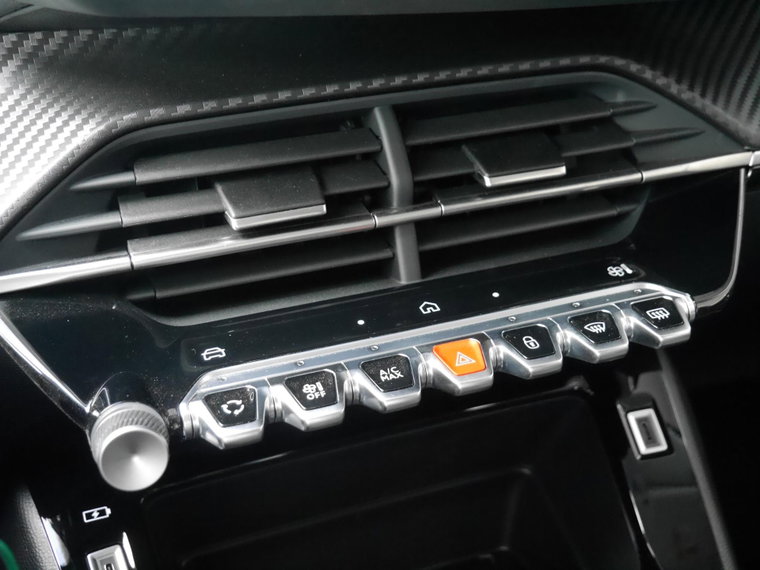Vehicle Image 27