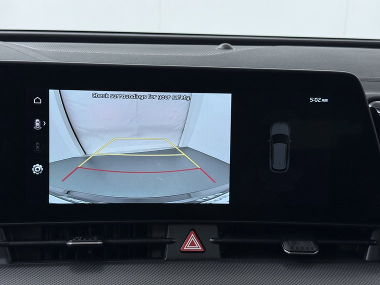 Vehicle Image 30
