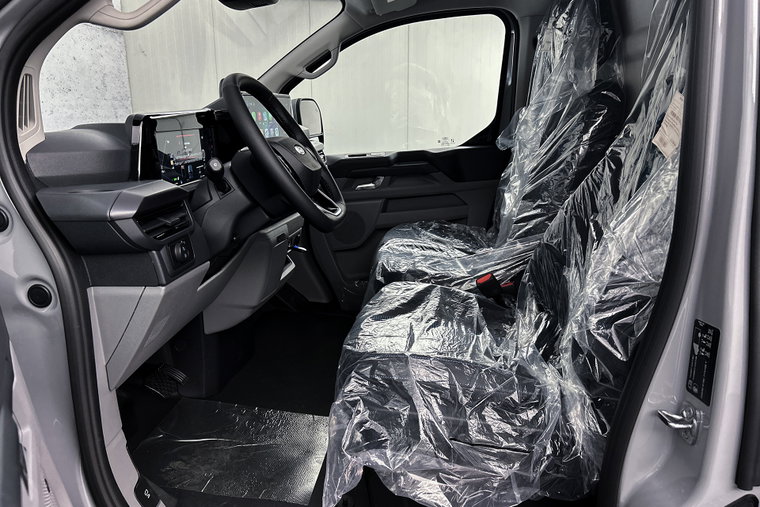 Vehicle Image 20