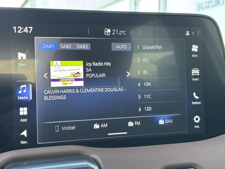 Vehicle Image 19