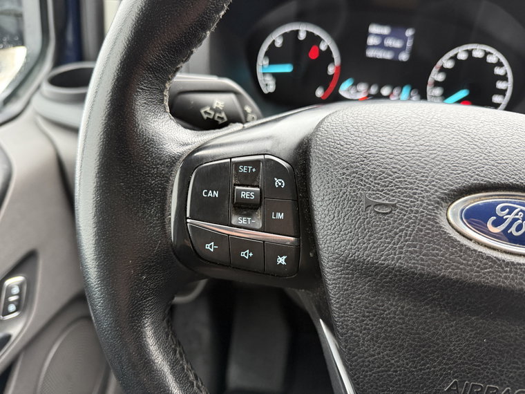 Vehicle Image 26