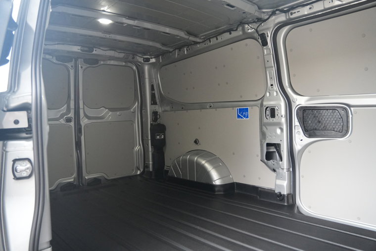 Vehicle Image 16