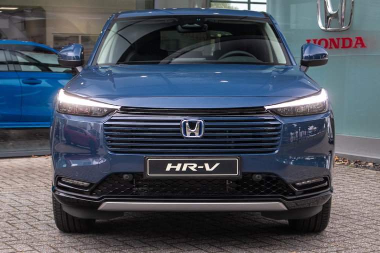 Vehicle Image 10