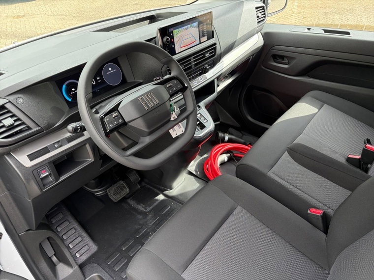 Vehicle Image 40