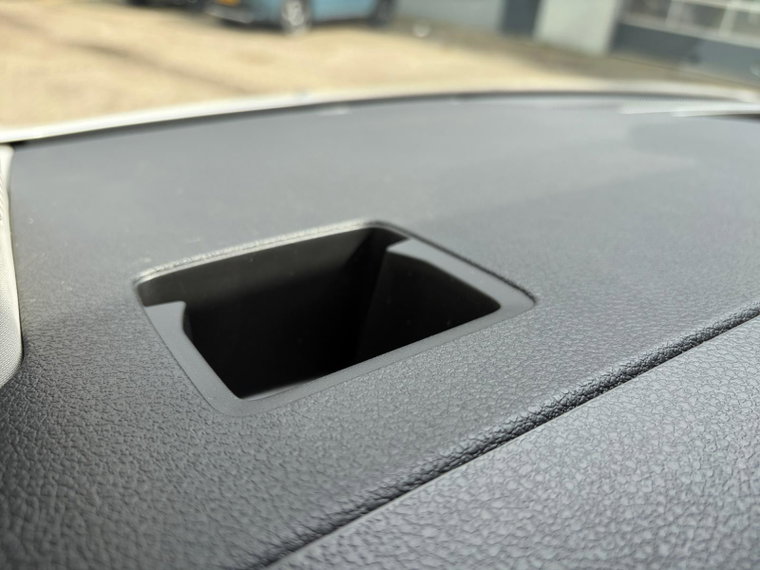 Vehicle Image 50