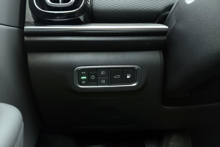 Vehicle Image 27