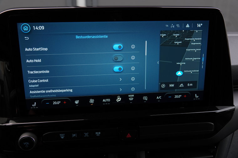Vehicle Image 37