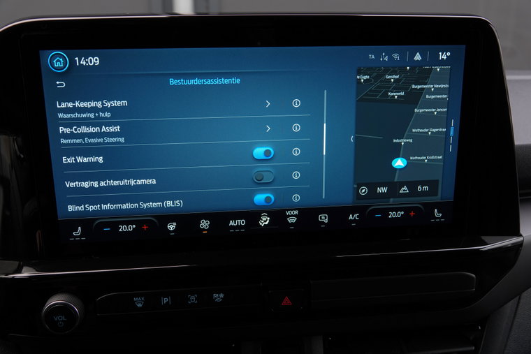 Vehicle Image 38