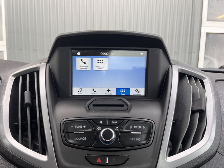 Vehicle Image 37