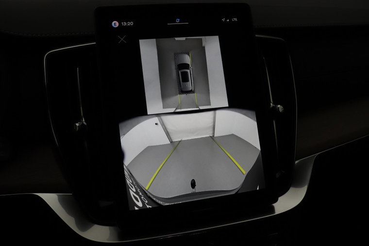 Vehicle Image 35