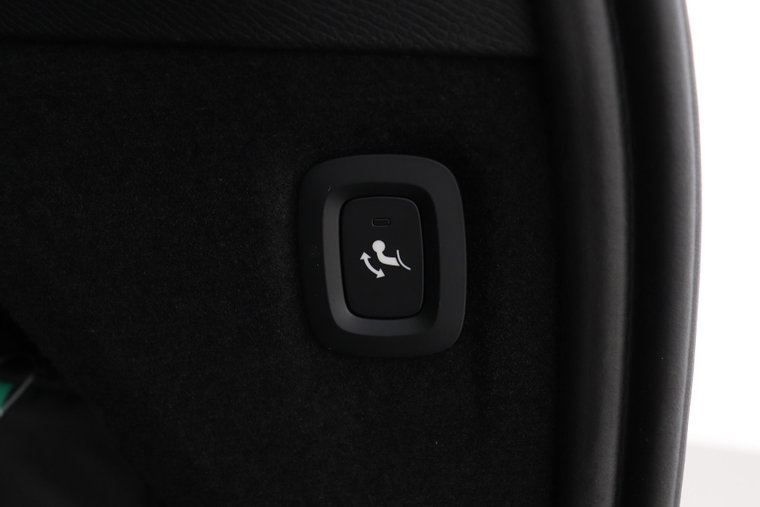 Vehicle Image 60