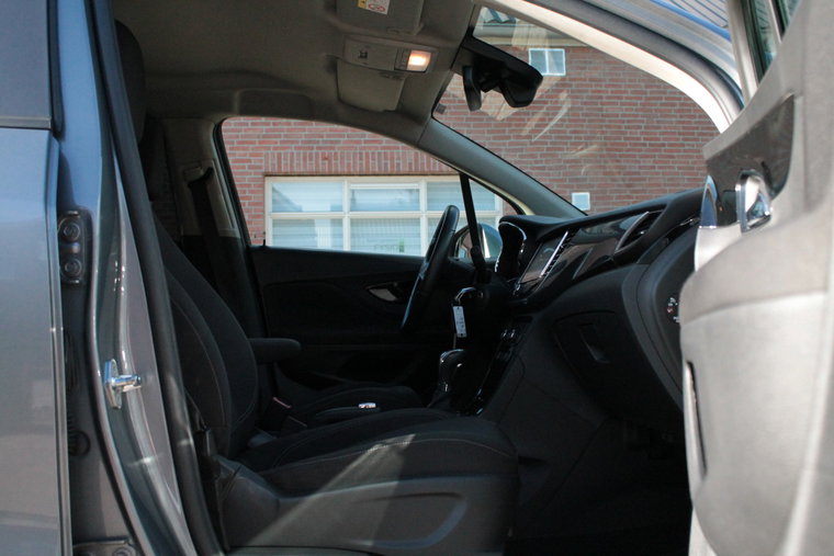 Vehicle Image 13