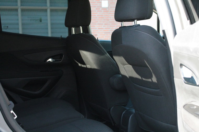 Vehicle Image 26