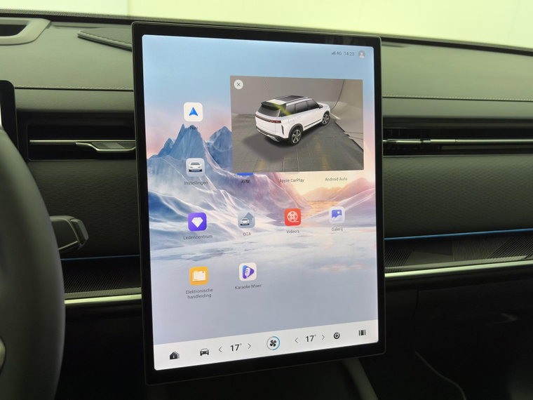 Vehicle Image 30