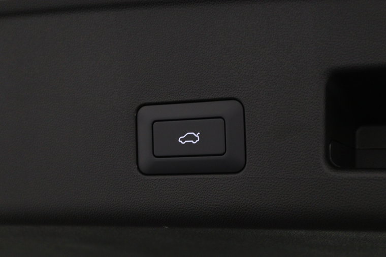 Vehicle Image 41